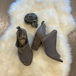 •Vince Camuto• Peep Toe Suede Bootie